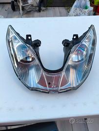 Proiettore anteriore Piaggio Mp3