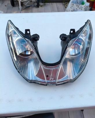 Proiettore anteriore Piaggio Mp3