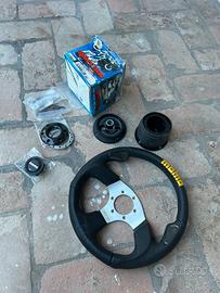 Volante MOMO Jet + Mozzo Sport Line Completo