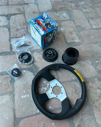 Volante MOMO Jet + Mozzo Sport Line Completo