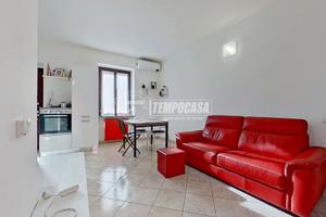 BILOCALE ARREDATO CON BALCONE IN CENTRO!!!