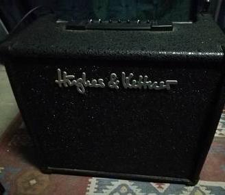 AMPLIFICATORE CHITARRA