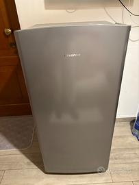 Frigoriero Hisense grigio con cella congelatore
