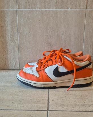 Nike Dunk Low arancione e bianco  - tg 39 (6.5Y)