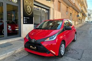 Toyota Aygo 1.0 VVT-i 69 CV 5 porte x-cool TSS
