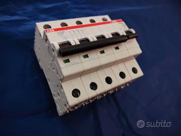 Interruttore ABB S204M C63+ModuloAusiliario S2C-A2