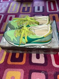 Scarpe Diadora verdi