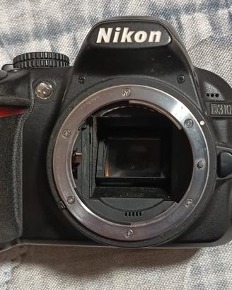 NIKON D3100
