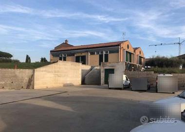 Edificio agricolo a Velletri (RM)