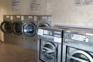 Lavanderia self