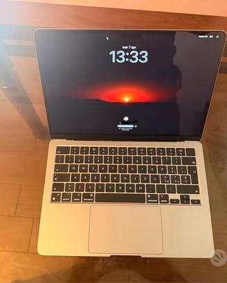 Macbook air M2 13”