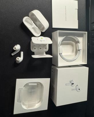 AirPods Pro 2 lightning