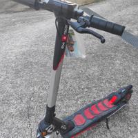 Monopattino Aprilia ESr1