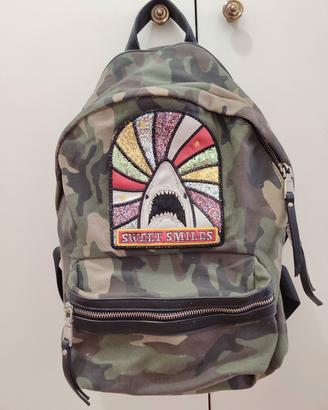 Zaino con i colori Militari