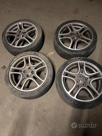 Cerchi e gomme da 17’ Fiat Grande Punto