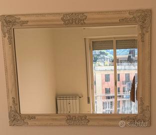 Due Specchi Shabby Chic bianchi € 40 tutte e due