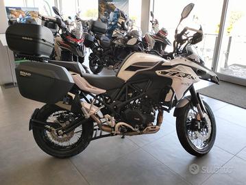 Benelli trk 502x full optional