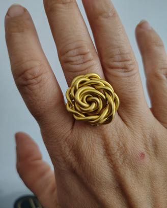 Anello fatto a mano regolabile in filo d alluminio