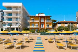 Due camere fronte mare piano terra