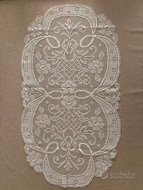 Centro filet bianco con rete nuovo