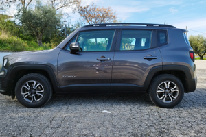 Jeep Renegade 1.6 diesel 120cv
