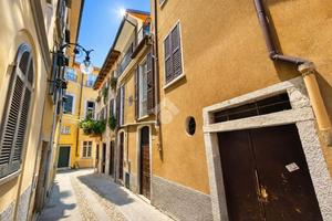 2 LOCALI A VERBANIA