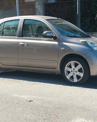 utilitaria a GPL solo 64000im originali