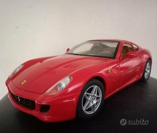 Modellino Hot Wheels Ferrari 599 GTB Fiorano 1/18
