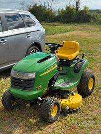 Trattorino tagliaerba automatico John Deere L105