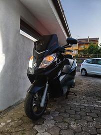 Peugeot Satelis 400