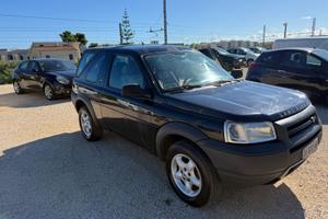 Land Rover Freelander 2.0 4x4 999€