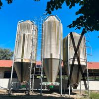 Silos in vetro resina da 175 Q