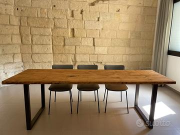 Tavolo in legno massello - stile industrial