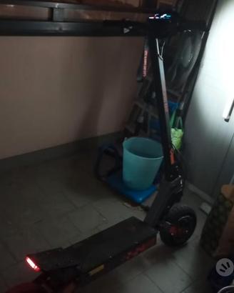 monopattino elettrico kukirin g2