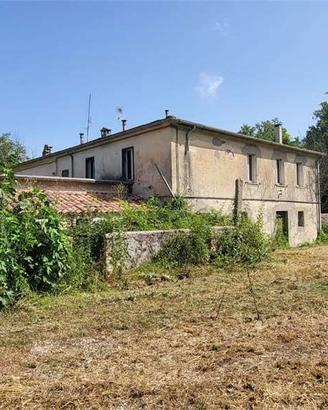 ACQUASPARTA - CASALE CON TERRENO