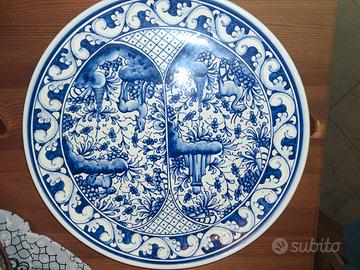 Piatto Decorativo in Ceramica Portoghese Dipinto a