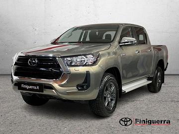 Toyota Hilux doppia cabina Lounge 2.4 cc auto...