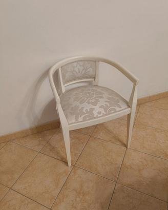 Poltroncina da camera
