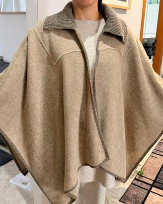 Mantella Vintage con Colletto a Costine