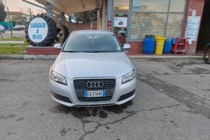 Audi A3 1.6 TDI *NEOPATENTATI*
