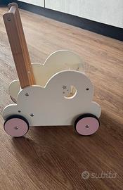 Passeggino in legno per bambole