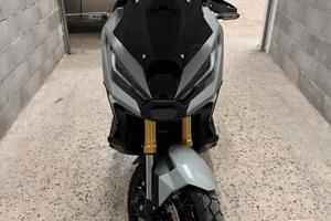 Honda xadv 750