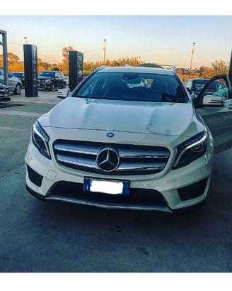Mercedes GLA 200 CDI PREMIUM AMG