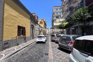 TRILOCALE + ACC - CON TERRAZZO