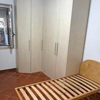 ARMADIO ANGOLARE LEGNO CHIARO