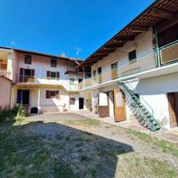 CASA SEMINDIPENDENTE A VIALFRÈ