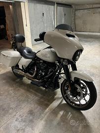 Street Glide ST