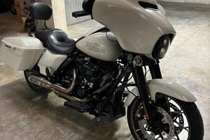 Street Glide ST
