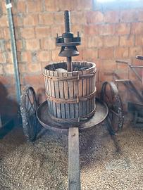 torchio con ruote e aratri