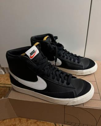 Nike Blazer mid 77 vintage nere